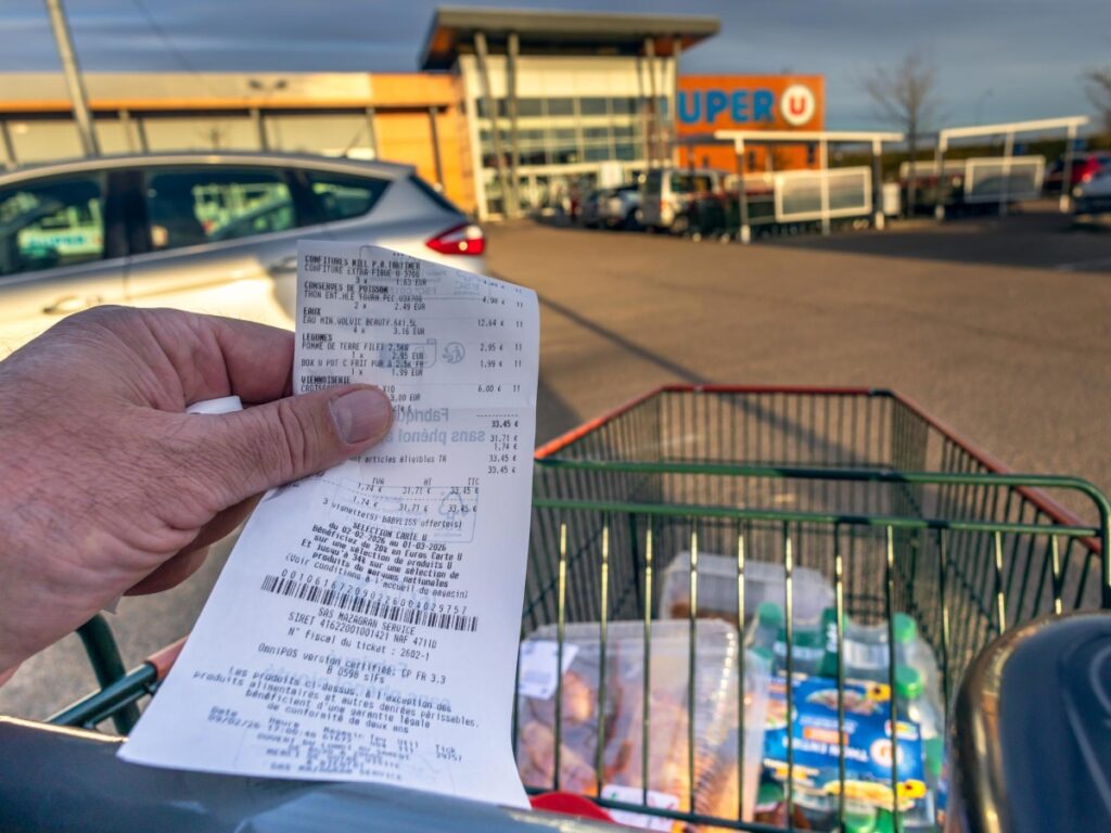 Altroconsumo ci dice quali sono i supermercati più convenienti e le città dove la spesa costa meno